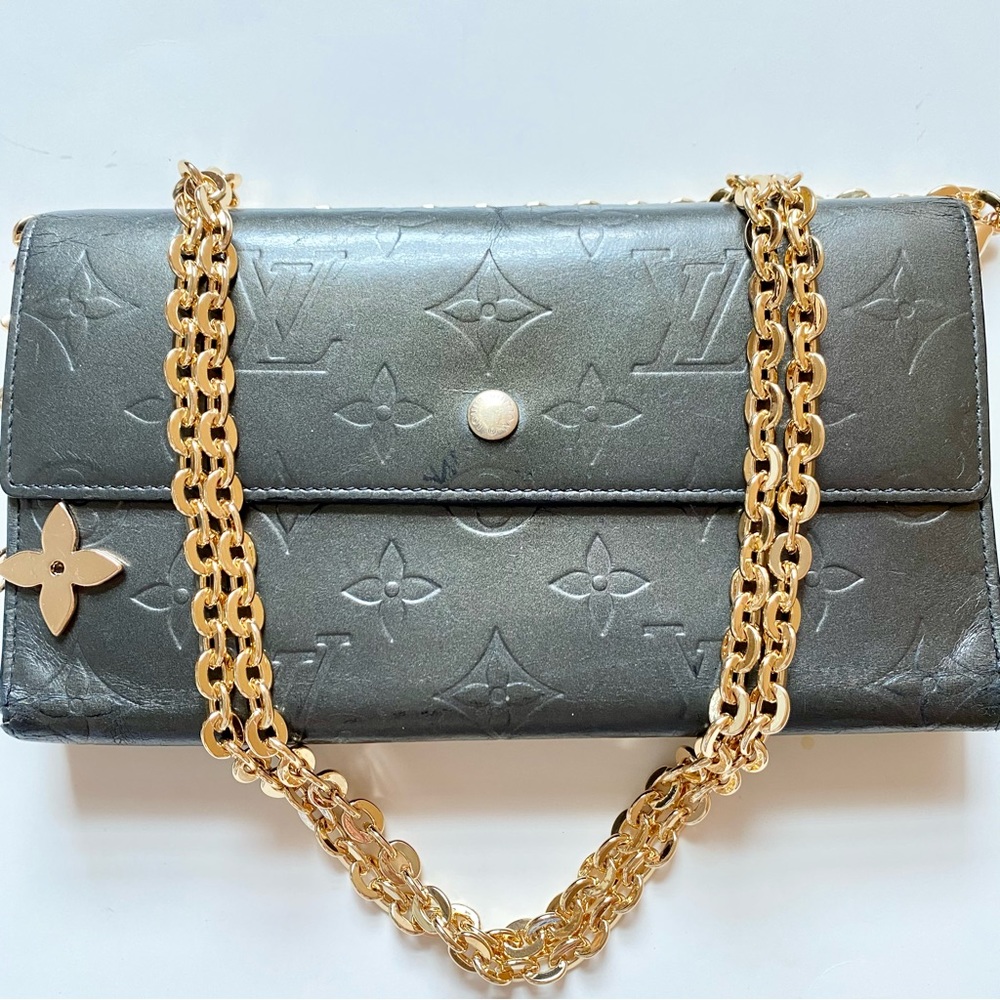 LOUIS VUITTON LEATHER WOC❤️